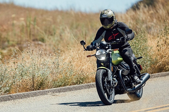 Moto Guzzi V7 SPORT 8 of 8
