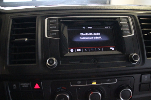 Volkswagen Transporter 16 of 19