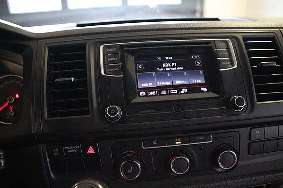 Volkswagen Transporter 15 of 19