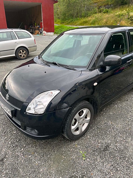 Suzuki Swift 5 of 5