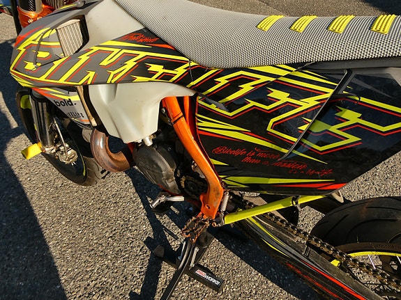 KTM 250 EXC 13 of 24