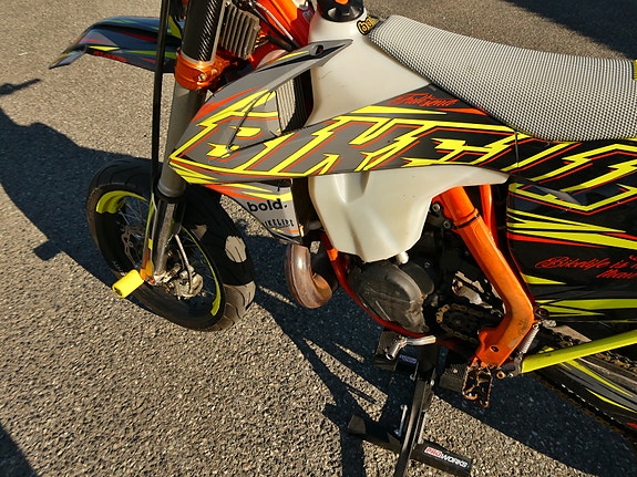 KTM 250 EXC 15 of 24