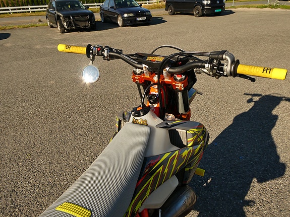KTM 250 EXC 11 of 24