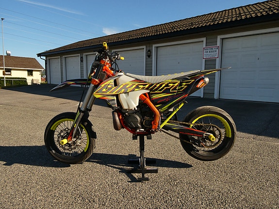 KTM 250 EXC 3 of 24