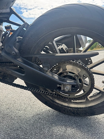 Yamaha MT-125 6 of 11