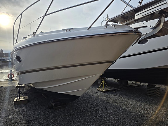 Princess V40 Mye oppgradert Overhalte motorer I Generator Radar Autopilot 12 of 30
