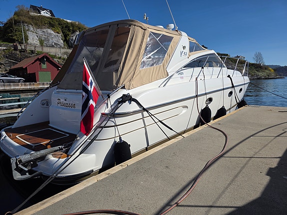 Princess V40 Mye oppgradert Overhalte motorer I Generator Radar Autopilot 7 of 30