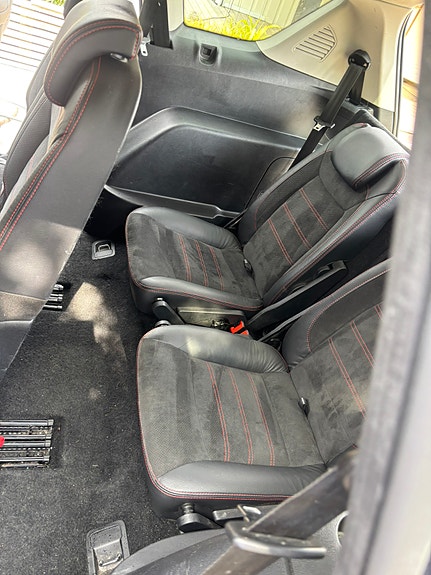 Ford S-MAX 14 of 30
