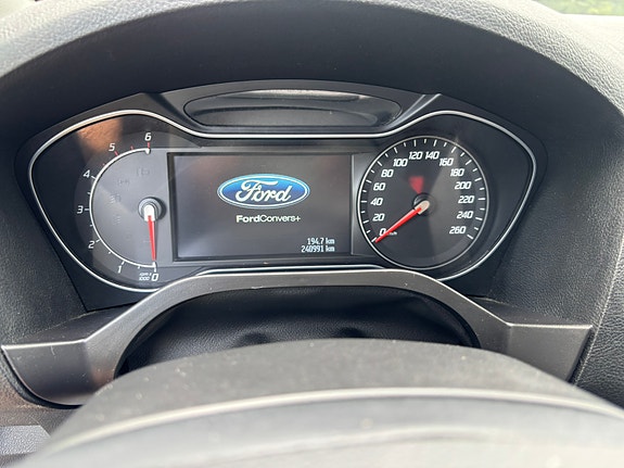 Ford S-MAX 26 of 30