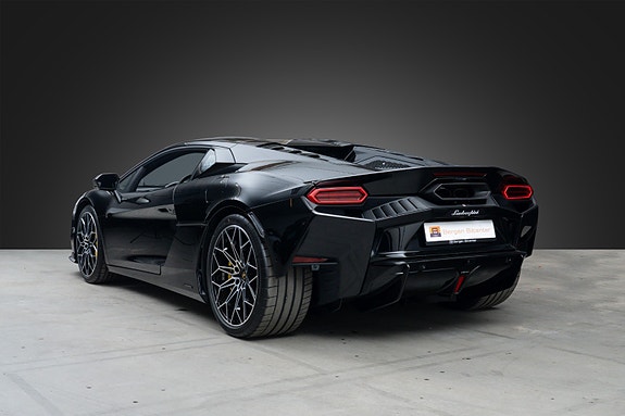 Lamborghini Temerario 11 of 30