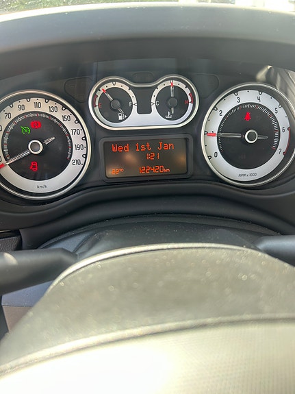 Fiat 500L 11 of 14