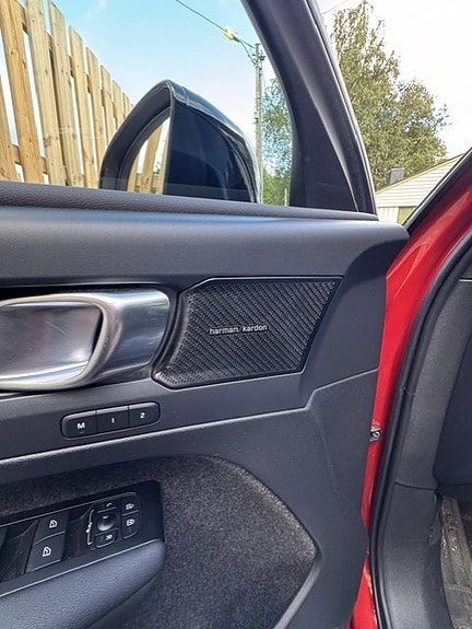 Volvo C40 12 of 17
