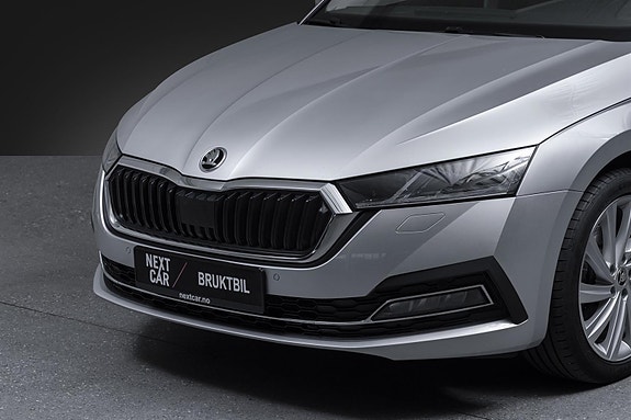 Skoda Octavia 3 of 5