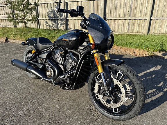 INDIAN Scout 101 2 of 9