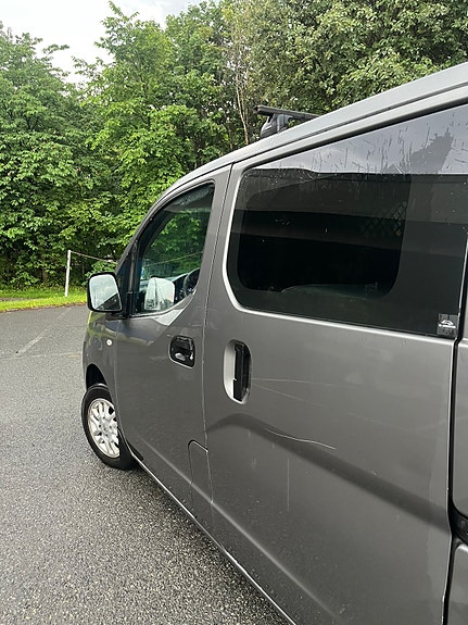 Nissan NV200 7 of 16