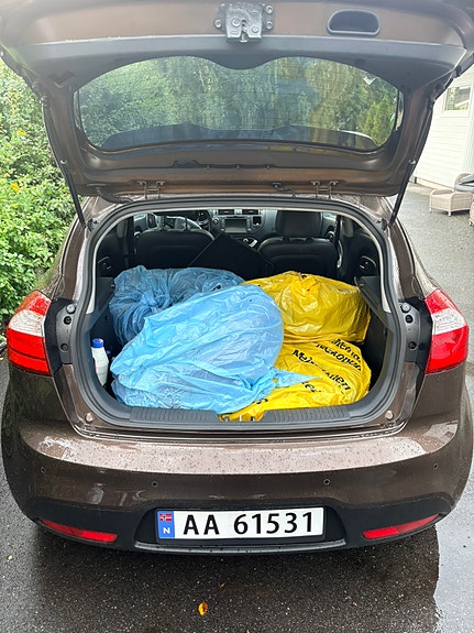 Kia Rio 8 of 9