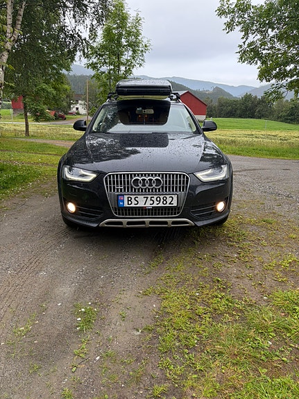 Audi A4 allroad 3 of 6