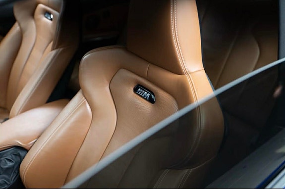 BMW M4 9 of 12