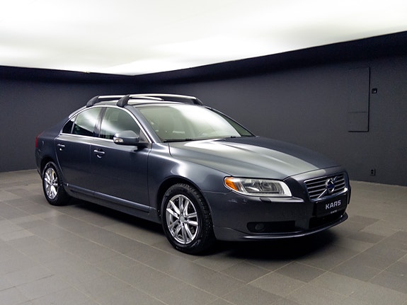 Volvo S80 5 of 5