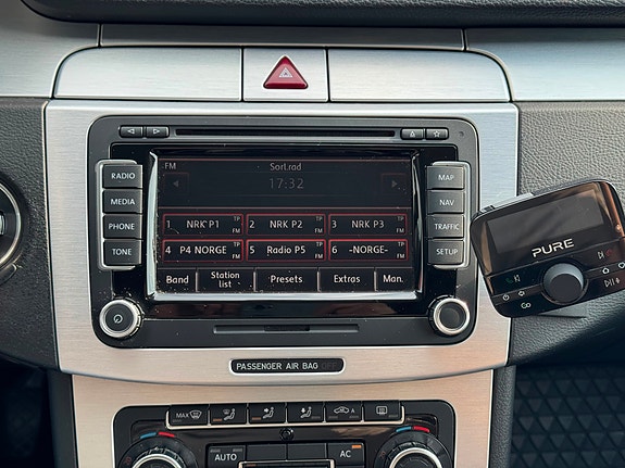 Volkswagen Passat CC 14 of 28