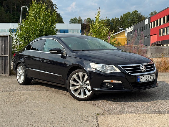 Volkswagen Passat CC 4 of 28