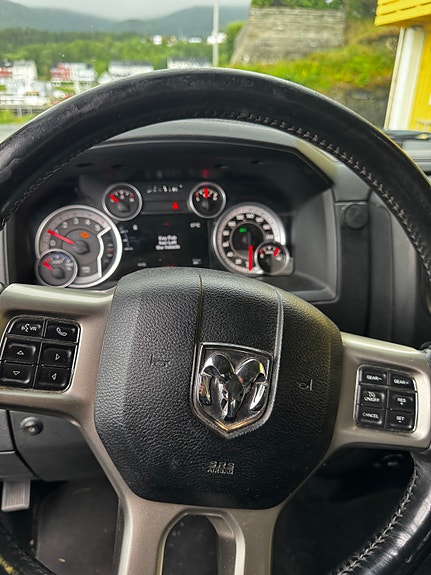 RAM 1500 5 of 7