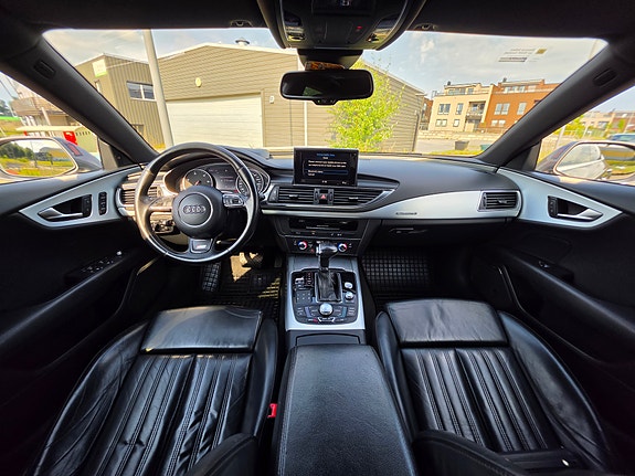 Audi A7 5 of 15