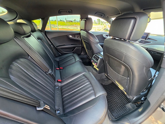 Audi A7 6 of 15