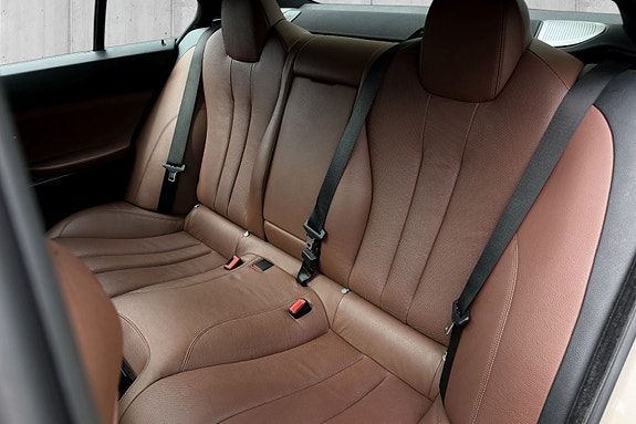 BMW 650i 22 of 30