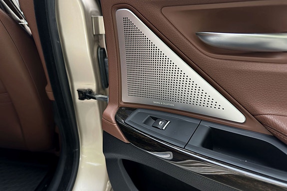 BMW 650i 28 of 30
