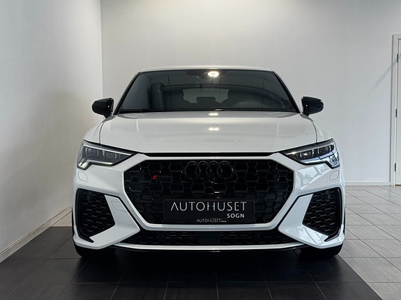 Audi RS Q3 3 of 26