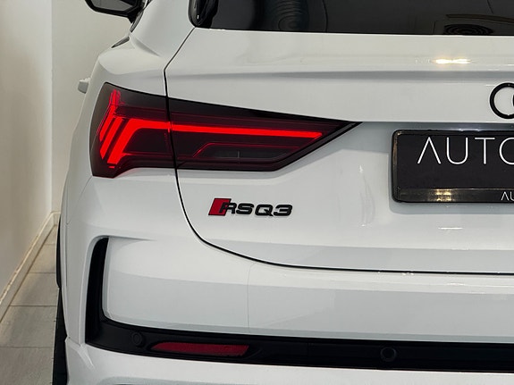 Audi RS Q3 11 of 26