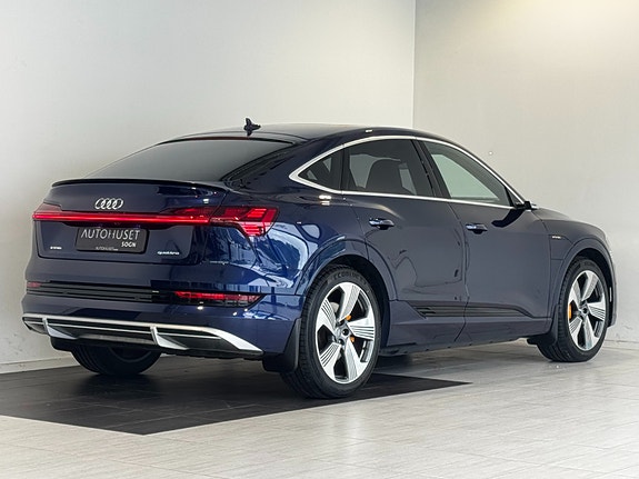 Audi e-tron Sportback 5 of 30