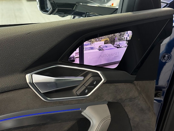 Audi e-tron Sportback 22 of 30