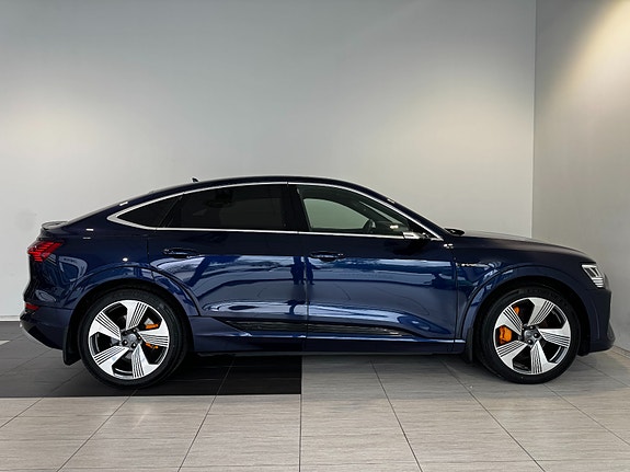 Audi e-tron Sportback 9 of 30