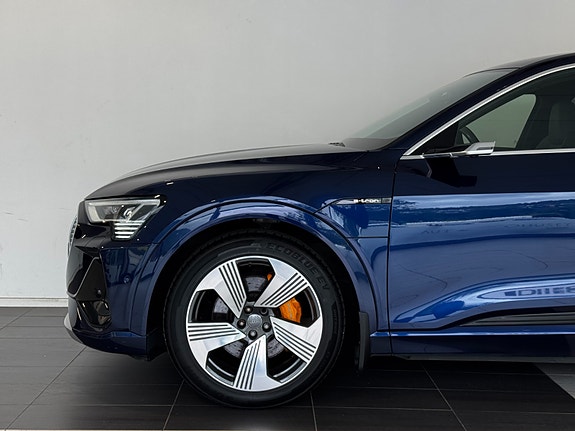 Audi e-tron Sportback 3 of 30