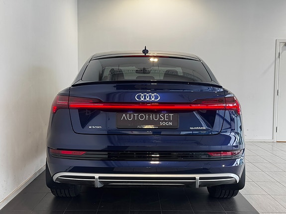 Audi e-tron Sportback 7 of 30