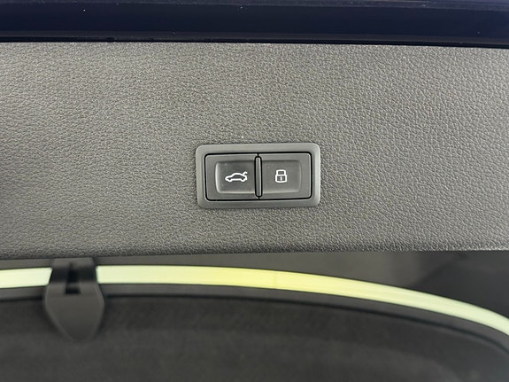 Audi e-tron Sportback 27 of 30