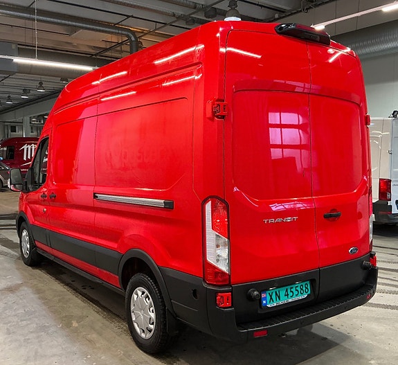 Ford Transit 4 of 5