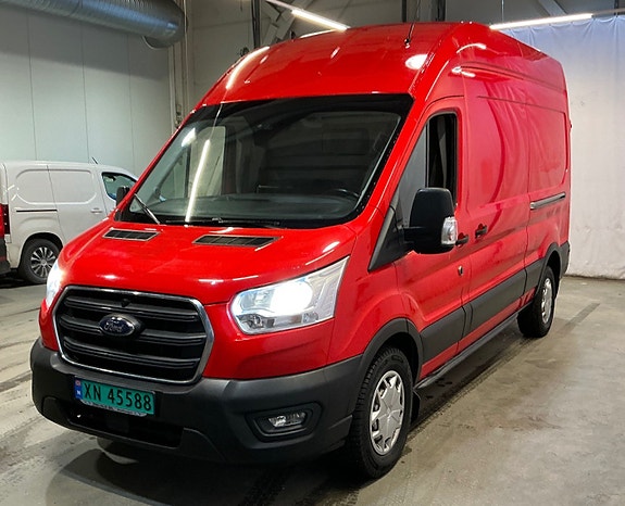 Ford Transit 2 of 5