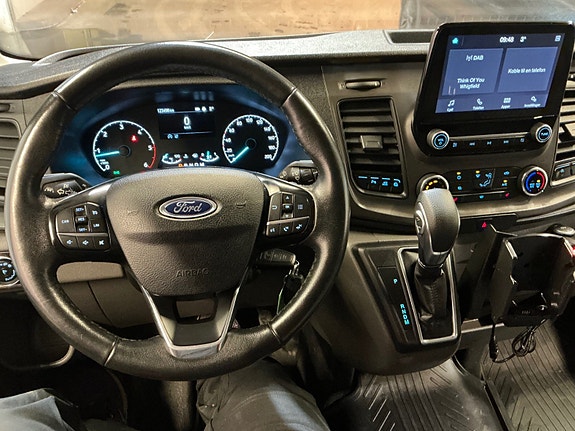 Ford Transit 7 of 12