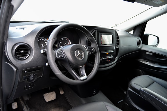 Mercedes-Benz Marco Polo 12 of 30