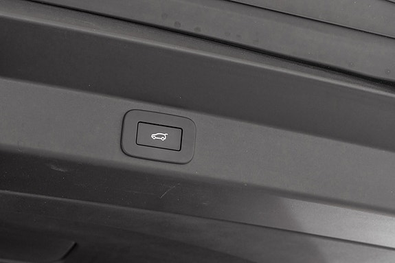 Land Rover Range Rover Sport 29 of 30