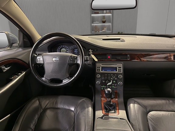 Volvo S80 14 of 28