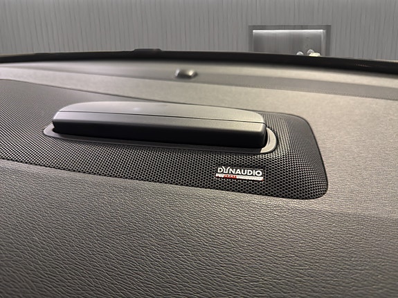 Volvo S80 18 of 28