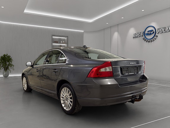 Volvo S80 9 of 28