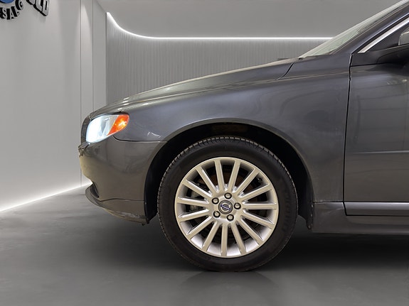 Volvo S80 6 of 28