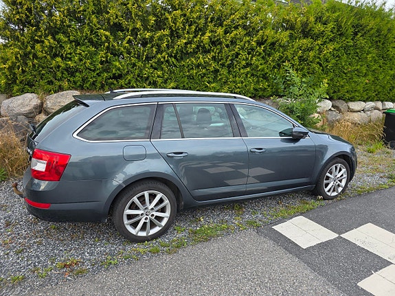 Skoda Octavia RS 6 of 14