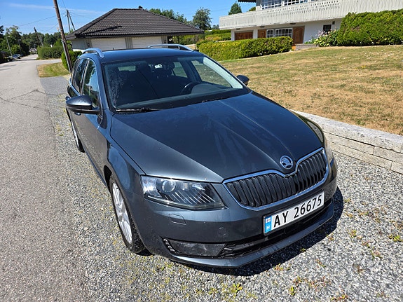 Skoda Octavia RS 2 of 5