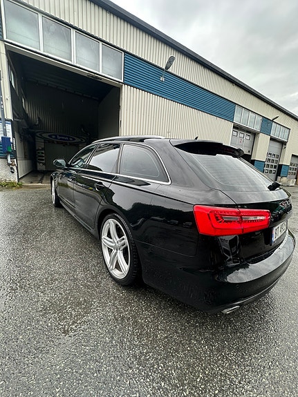 Audi A6 3 of 5